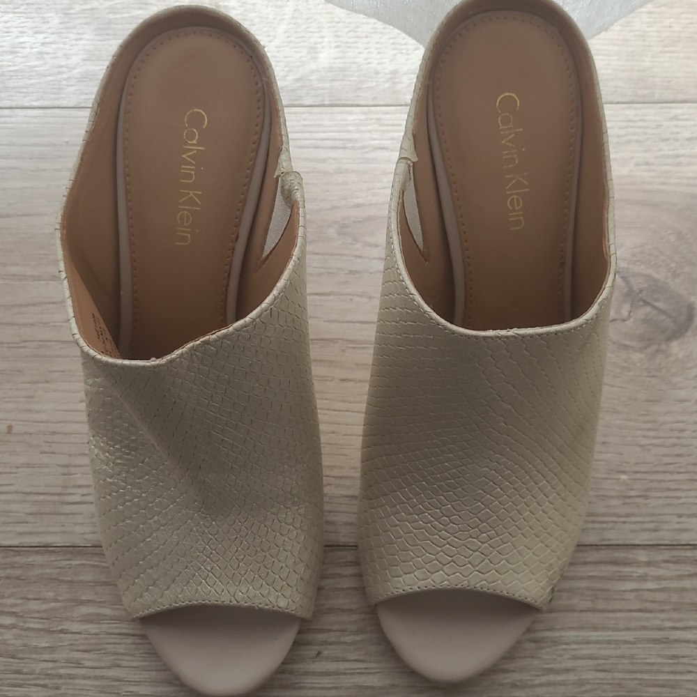 Calvin Klein Cream Textured Mules